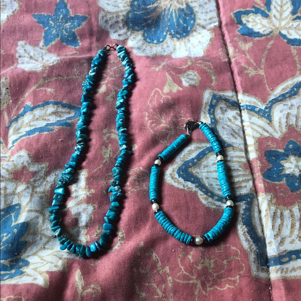 Turquoise Bead Necklace and Bracelet Set
